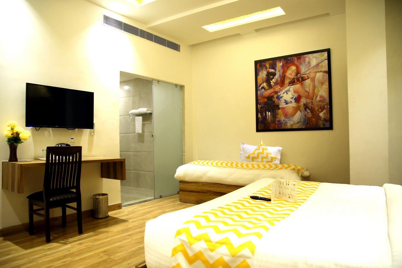 Sallow Royal Suites Amritsar Esterno foto